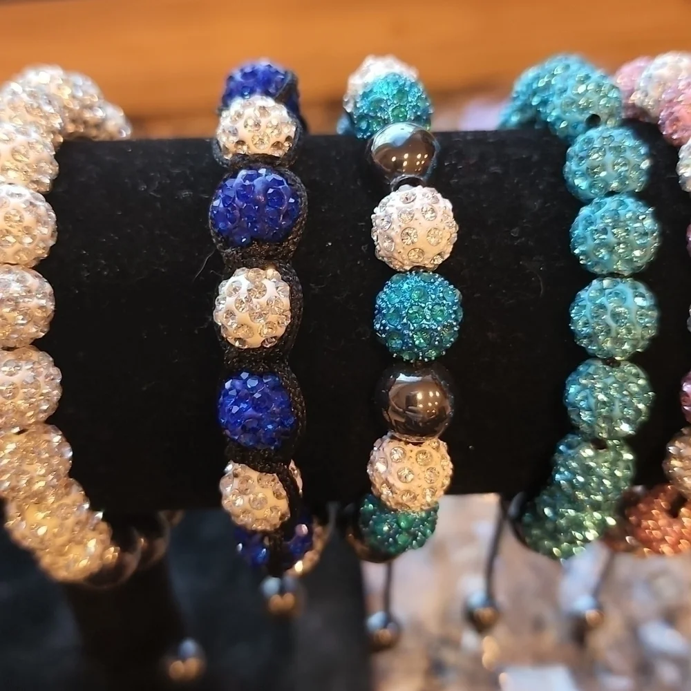 Jewelry Bundle of 5 Disco bracelets - Picture 3 of 5